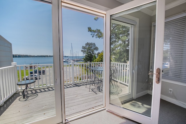 1032 Fishing Bay Rd, Deltaville, VA 23043 - entryway featuring a water view and baseboards