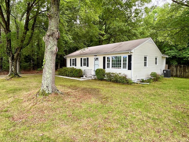 2048 Lake Rd, Lottsburg, VA 22511 - ranch-style home featuring central AC