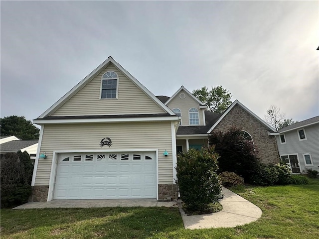 146 Rappa Point Rd, Warsaw, VA 22572 - traditional-style home with stone siding and a front yard