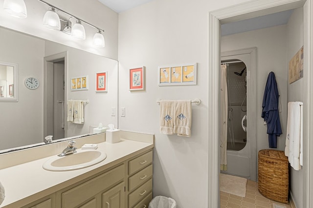 full bath with vanity and bathtub / shower combination