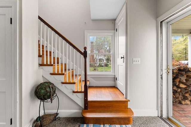 15498 Kings Hwy, Montross, VA 22520 - entryway featuring stairs