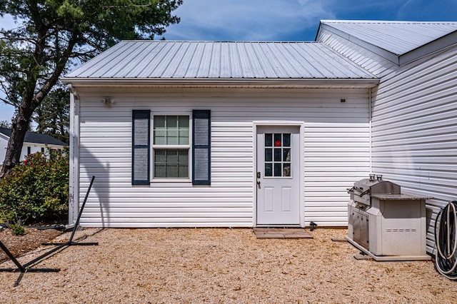 2920 Newmans Neck Rd, Heathsville, VA 22473 - entrance to property featuring metal roof