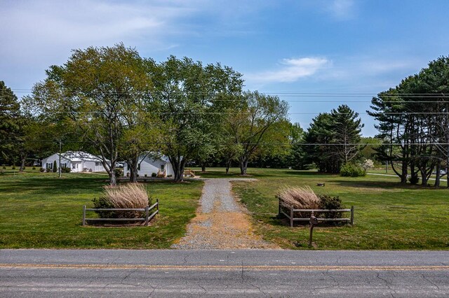 2920 Newmans Neck Rd, Heathsville, VA 22473 - surrounding community with a yard
