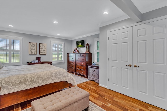 3503 Canal Rd, Farnham, VA 22460 - bedroom with light wood-style floors, recessed lighting, crown molding, and a closet