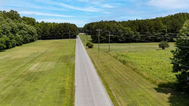 670 Hardings Wharf Dr, Kilmarnock, VA 22482