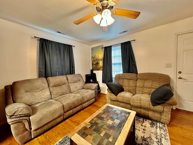 701 Lewis St, Tappahannock, VA 22560 - living room featuring wood finished floors and a ceiling fan