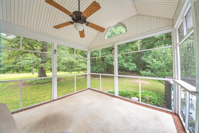 1851 Desha Rd, Tappahannock, VA 22560 - unfurnished sunroom with lofted ceiling and a ceiling fan