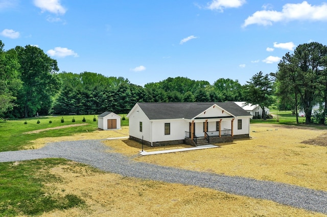 2976 Newmans Neck Rd, Heathsville, VA 22473 - modern inspired farmhouse with crawl space, driveway, and a front lawn