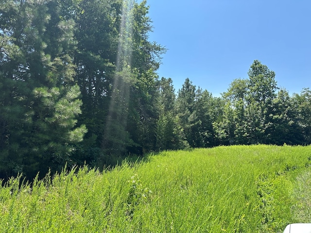 20399 Kings Hwy, Montross, VA 22520