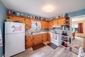 76 Glenn St, Montross, VA 22520 - photo 8