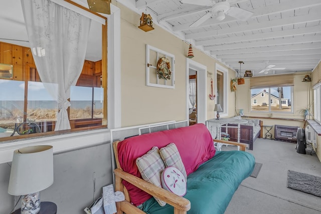 living room featuring lofted ceiling and ceiling fan