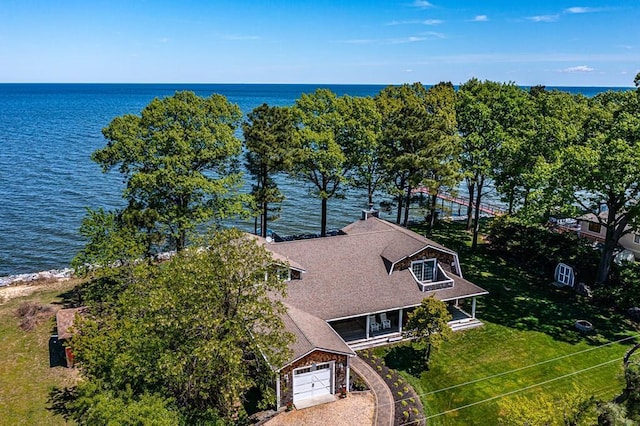 bird's eye view featuring a water view