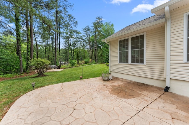 586 Kingscote Dr, Lottsburg, VA 22511 - view of patio