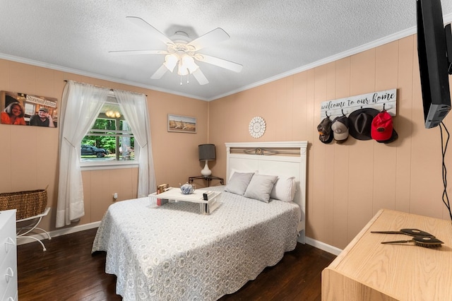 844 Monarch Shores Rd, Kilmarnock, VA 22482 - bedroom featuring dark wood finished floors, ornamental molding, a textured ceiling, and a ceiling fan
