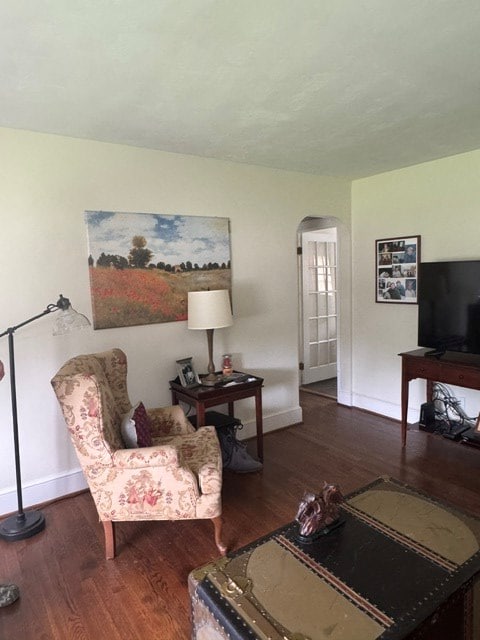 2266 Hayes Rd, Hayes, VA 23072 - living room with wood finished floors and baseboards