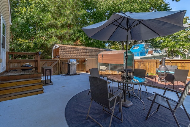 view of patio / terrace with grilling area