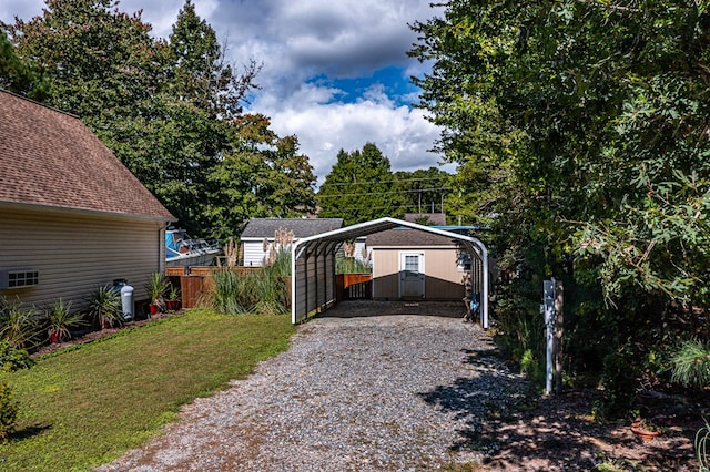 view of yard with a carport