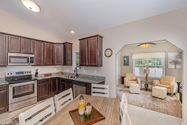 237 Nicholson Dr, Colonial Beach, VA 22443 - photo 6