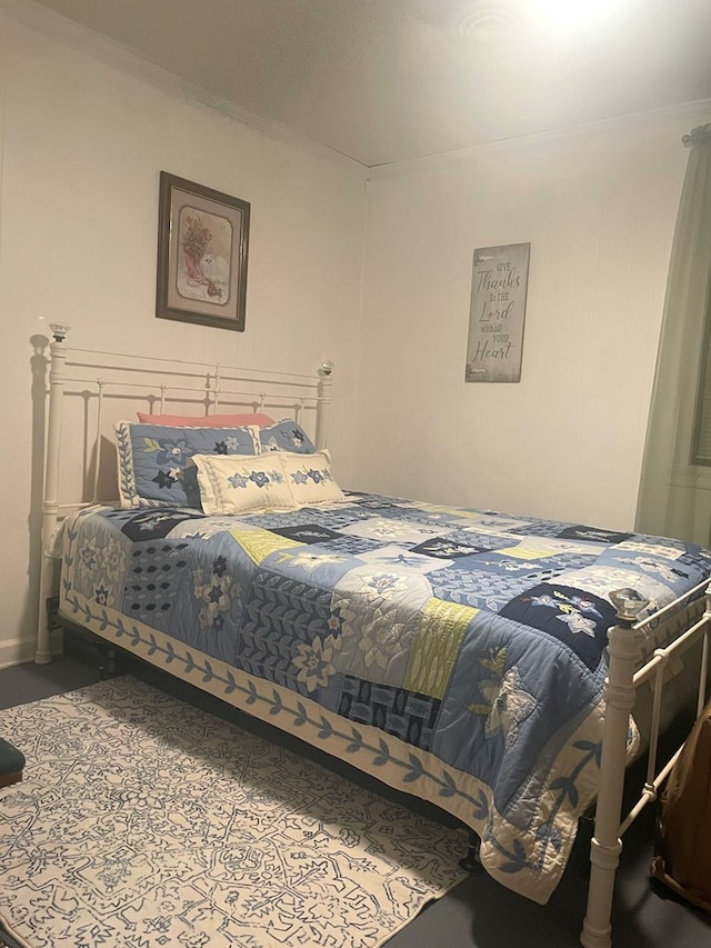 237 Hickory Ln, Reedville, VA 22539 - bedroom with ornamental molding
