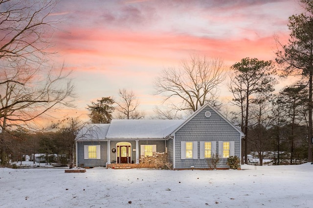 view of front of property