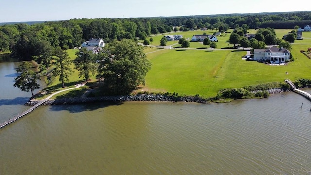 4 River Village Dr, Weems, VA 22576