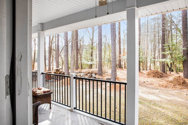 146 Portal Dr, Montross, VA 22520 - view of balcony