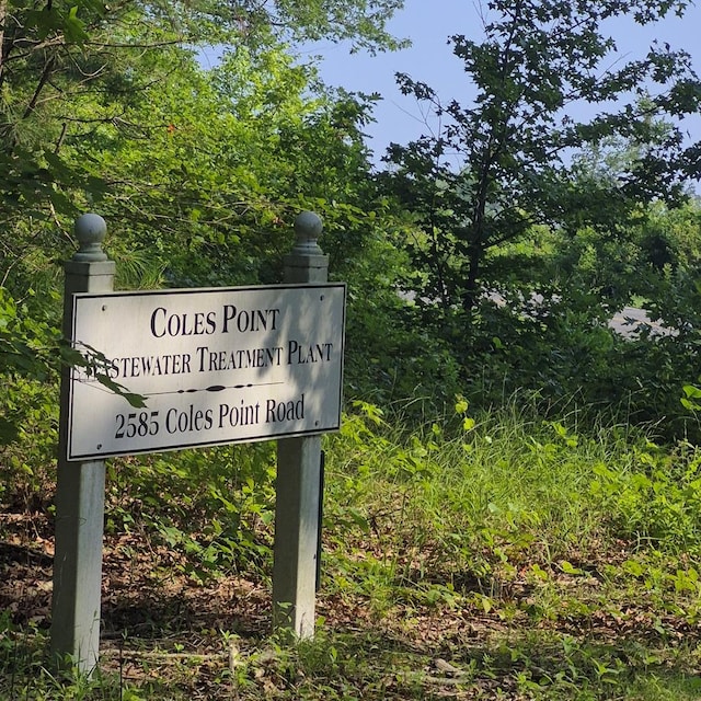 2627A Coles Point Rd, Hague, VA 22442