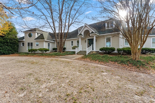 view of front of property