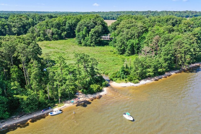 181 W Banbury Rd, Tappahannock, VA 22560