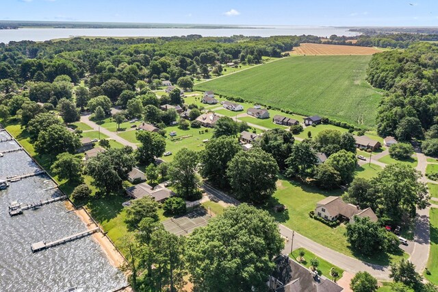 181 W Banbury Rd, Tappahannock, VA 22560