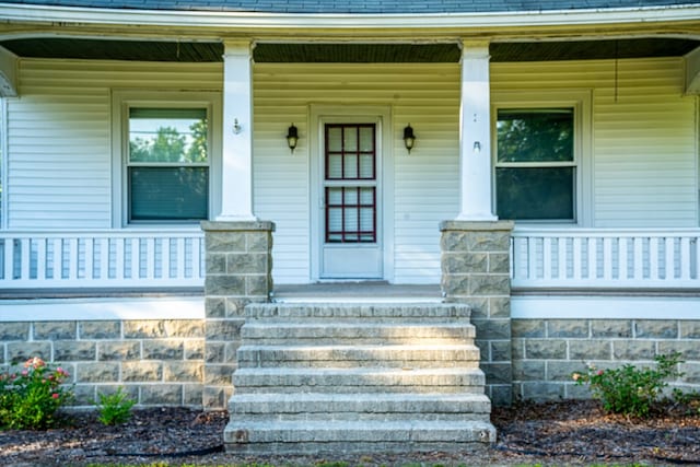 667 Chesapeake Dr, White Stone, VA 22578 - photo 2