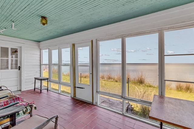 1021 Virmar Beach Rd, Heathsville, VA 22482 - sunroom with a water view