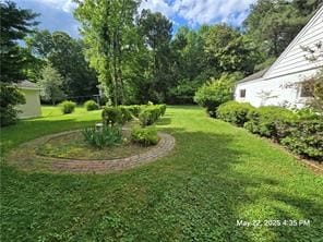 300 Irvington Rd, Kilmarnock, VA 22482 - view of grassy yard