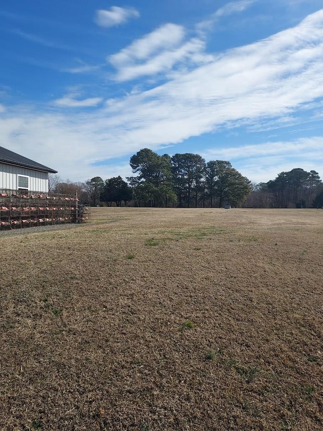 Listing photo 3 for 15 Edwards Ln, Reedville VA 22539