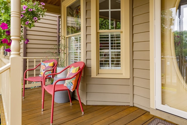 30 Heatherfield Ct, Kilmarnock, VA 22482 - view of porch