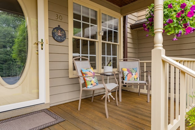 30 Heatherfield Ct, Kilmarnock, VA 22482 - view of porch