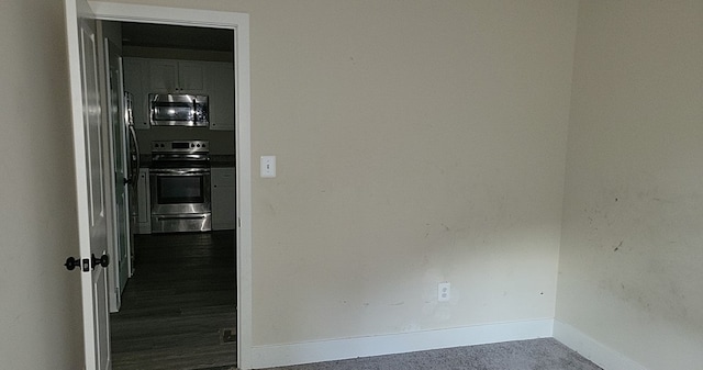 30 Parrish Loop, Montross, VA 22520 - unfurnished room with baseboards