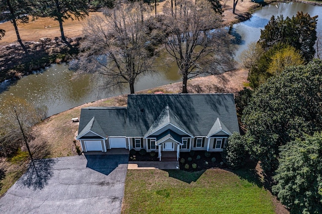 bird's eye view featuring a water view