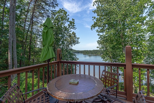 604 High Point Trl, Heathsville, VA 22473 - deck featuring a water view and outdoor dining area