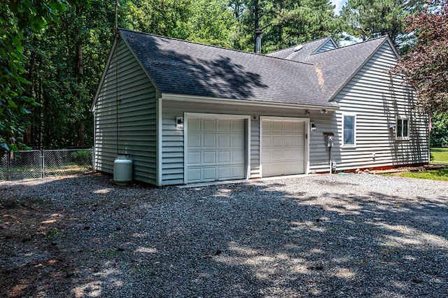 889 Taylors Creek Rd, Weems, VA 22576 - garage with driveway
