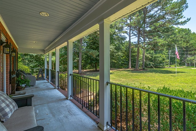 889 Taylors Creek Rd, Weems, VA 22576 - porch featuring a yard
