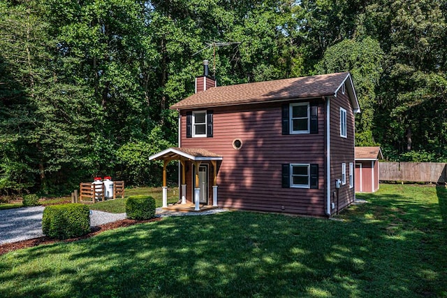 view of front of property with a front lawn