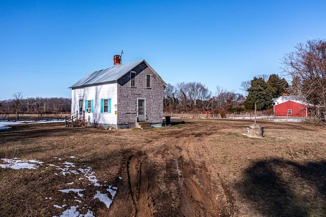 view of home's exterior