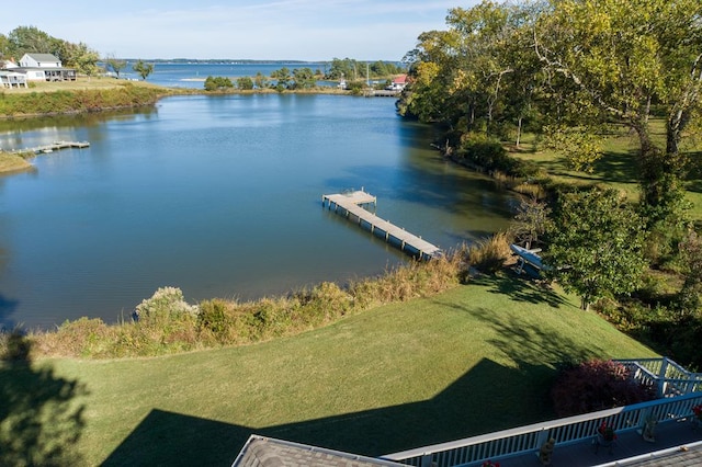 181 Cross St, Urbanna, VA 23175 - aerial view of a nearby body of water