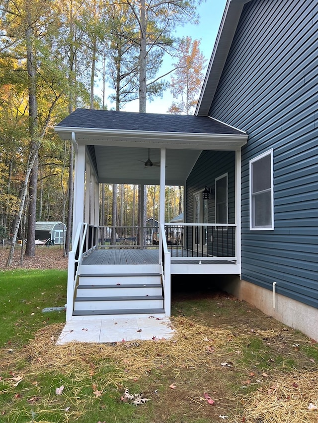 94 Dingley Rd, Va, VA 22520 - doorway to property with ceiling fan and a yard