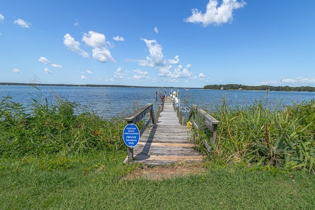 view of dock featuring a water view