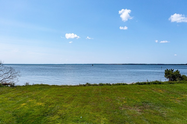 view of water feature