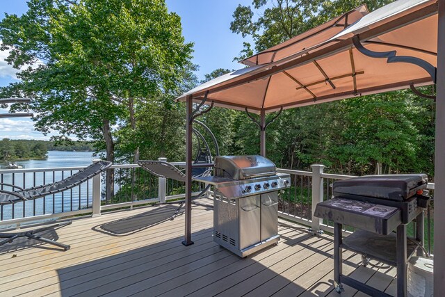 249 Spring Hill Rd, Lancaster, VA 22503