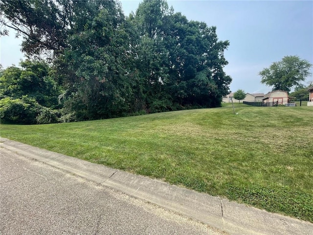 766 E Timber Dr, Martinsville, IN 46151