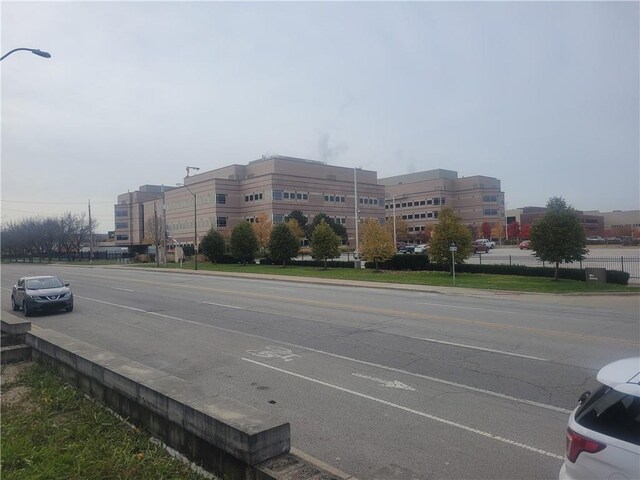 525 S E St, Indianapolis, IN 46225